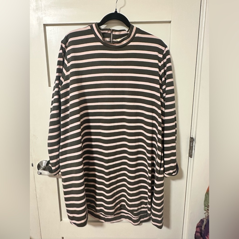 Cute casual striped dress